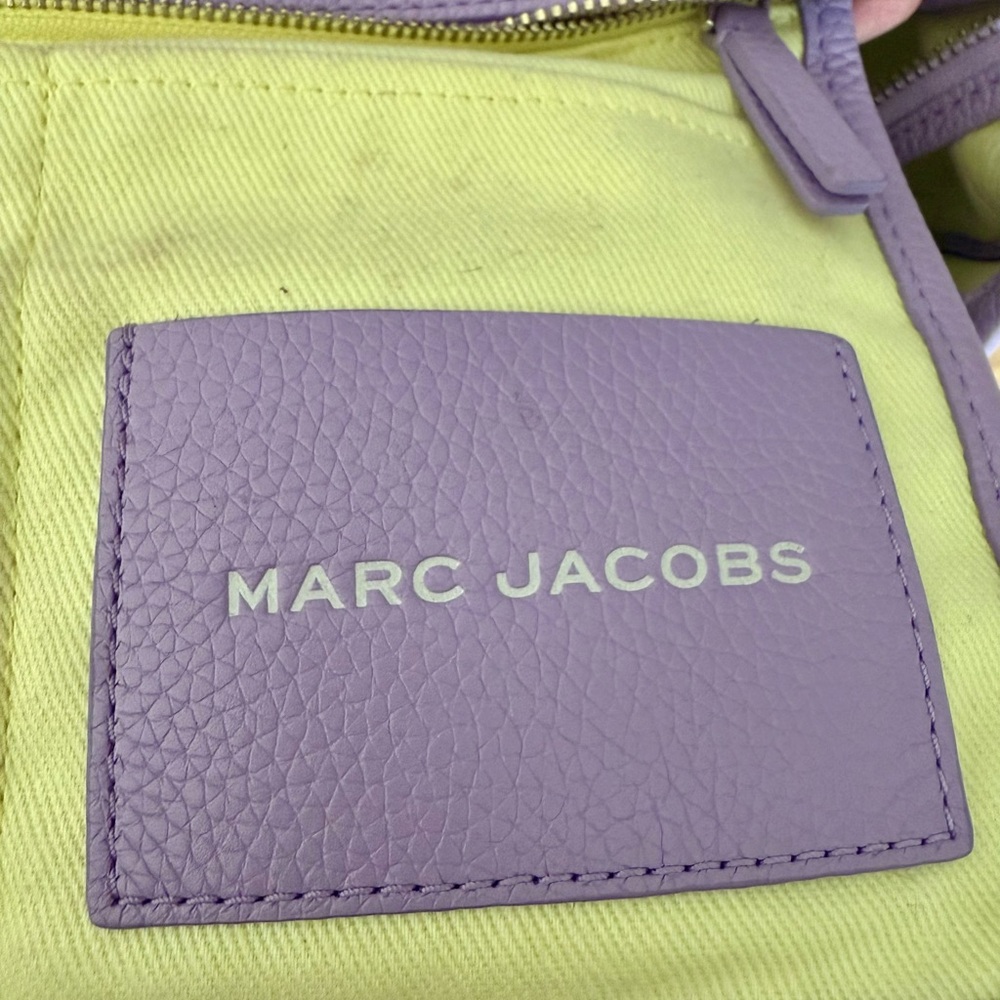 Marc Jacobs Medium Purple/Lavender Leather Tote Bag - Picture 10 of 16